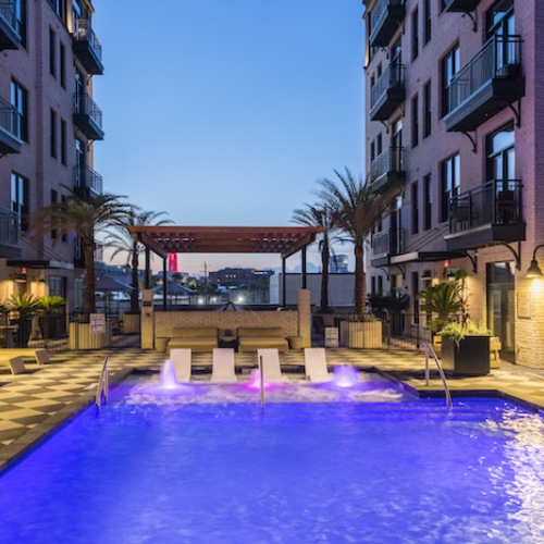 Elegant Rooftop Pool